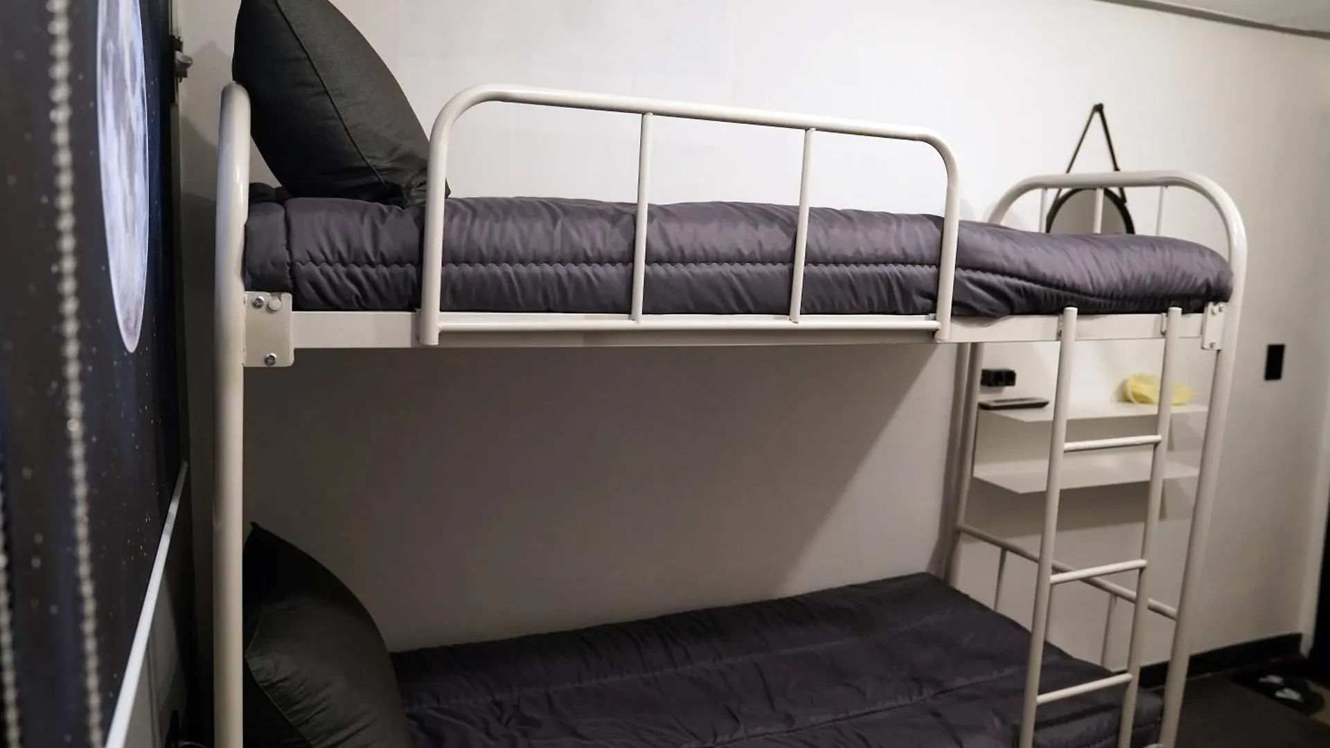 Apollo Guesthouse Seoul 2*,  Südkorea