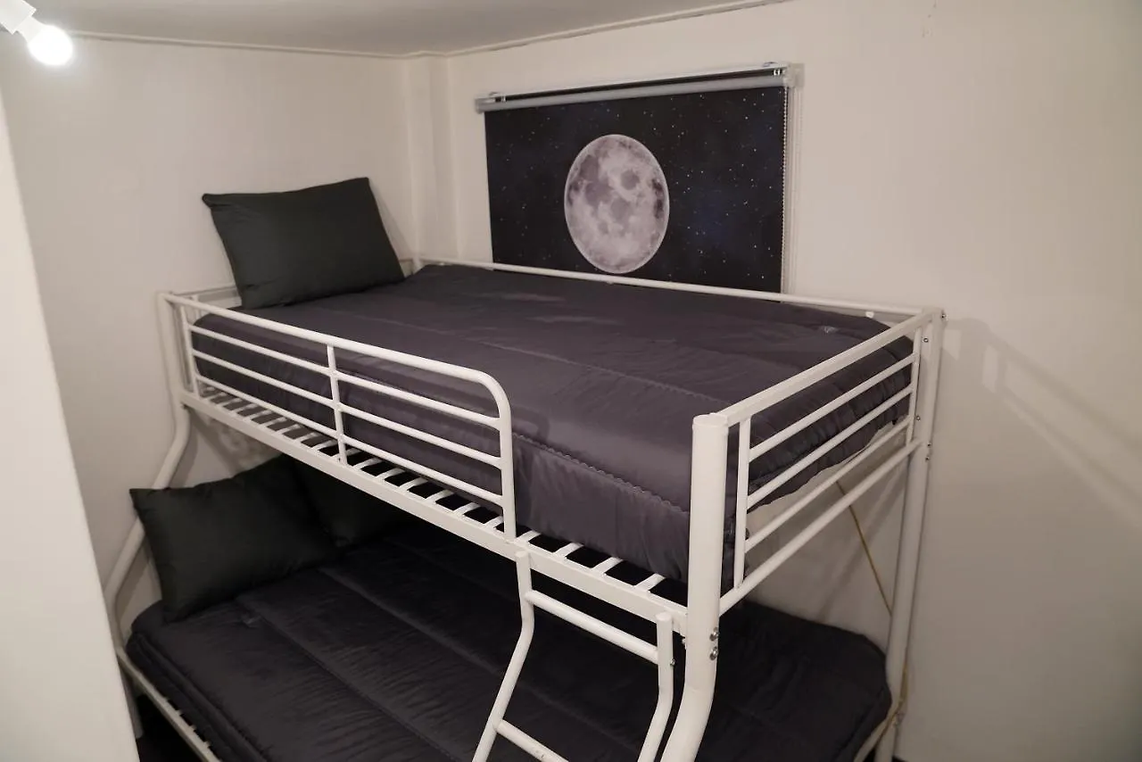 Apollo Guesthouse Seoul 2*,  Südkorea