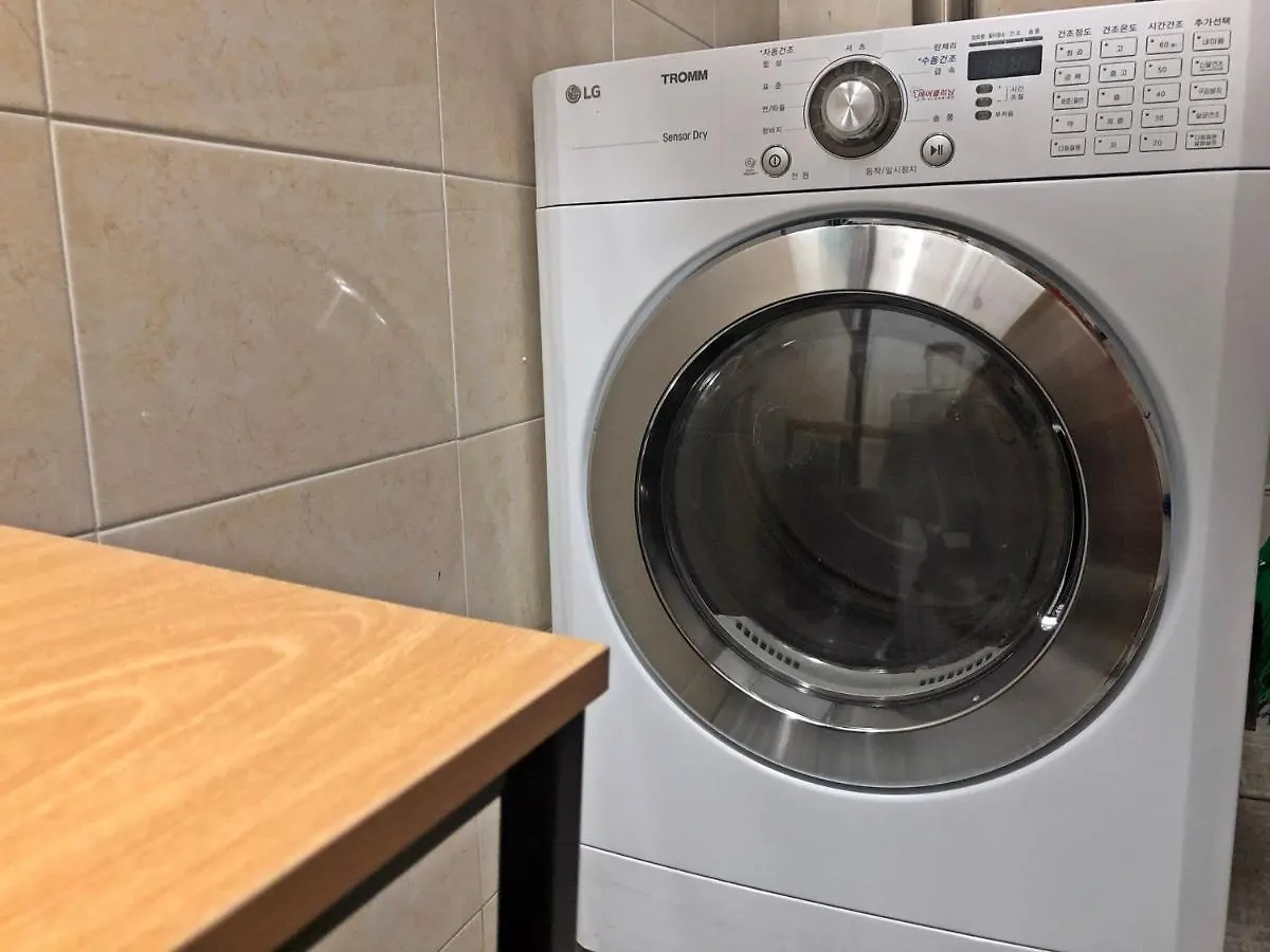 Apollo Guesthouse Seúl 2*,  Corea del Sur